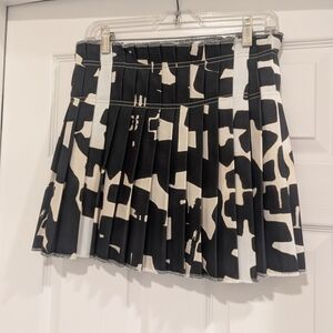 New Isabel Marant Black and White Skater Mini Skirt With Tag